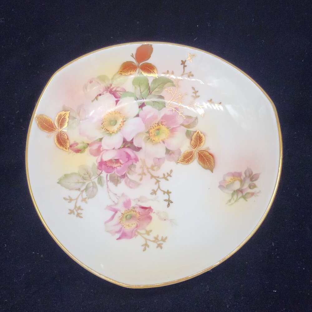 Bavaria Schumann Arzberg Germany Trinket Dish Wild Rose Gold Trim VTG MCM 7.5"